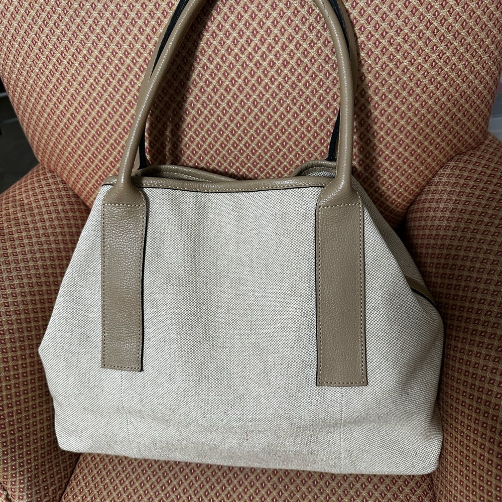 MODUS RIO Elegant Tan and Cream Women's Tote Bag